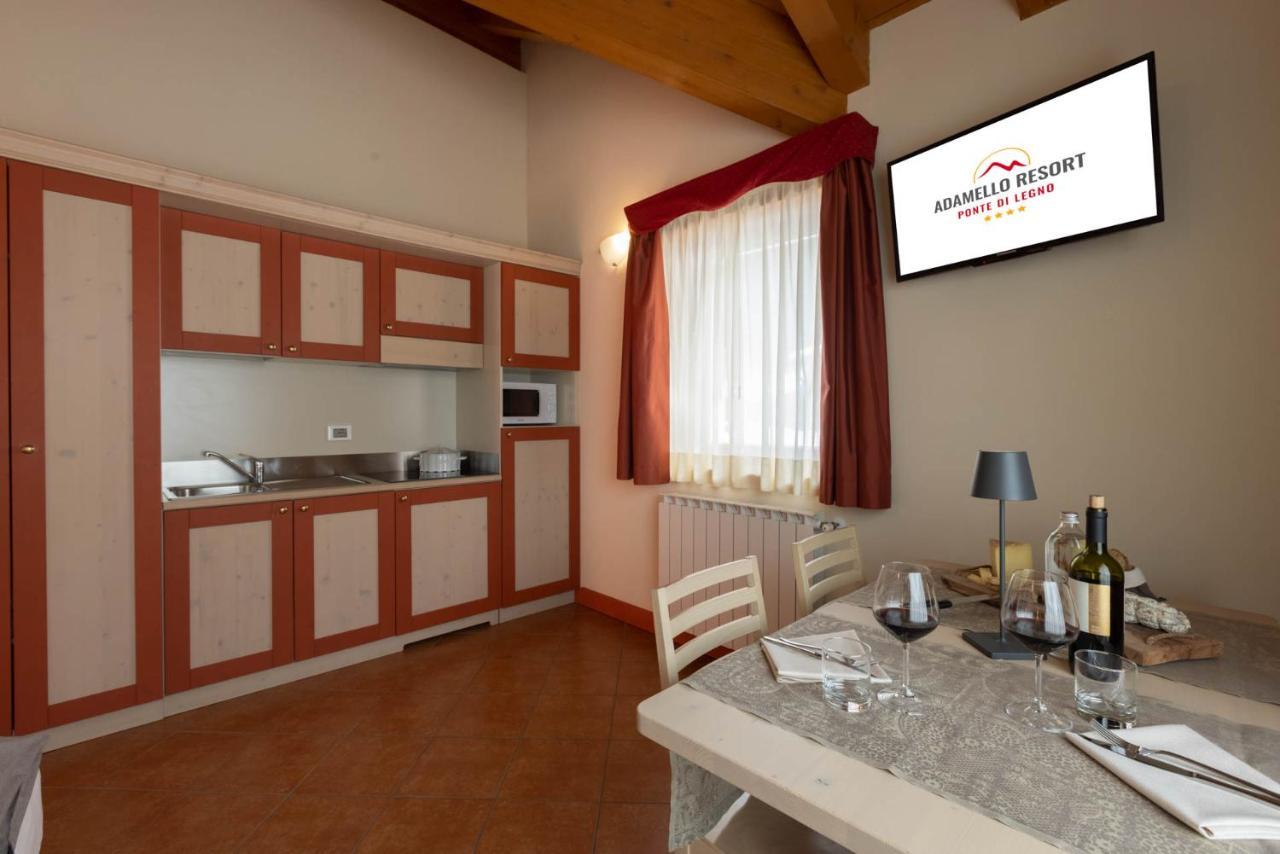 Residence Adamello Resort ポンテ・ディ・レーニョ エクステリア 写真