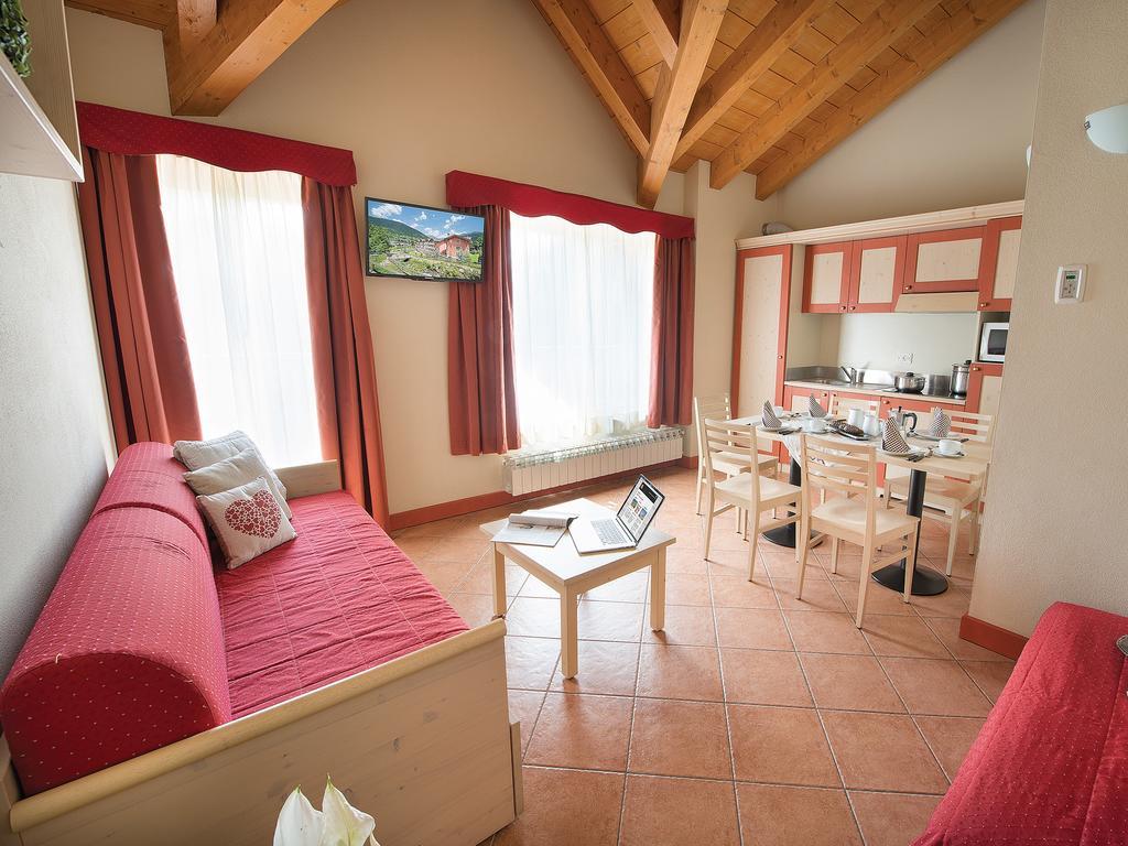 Residence Adamello Resort ポンテ・ディ・レーニョ 部屋 写真